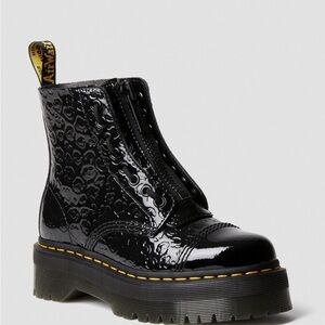 Dr. Martens Black Embossed Patent Sinclair Boots. Leopard print women’s sz8